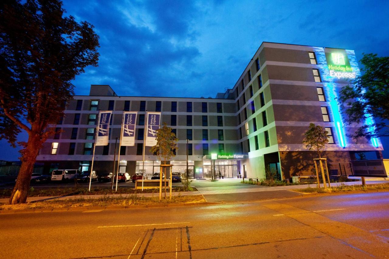 Holiday Inn Express - Darmstadt By Ihg Εξωτερικό φωτογραφία