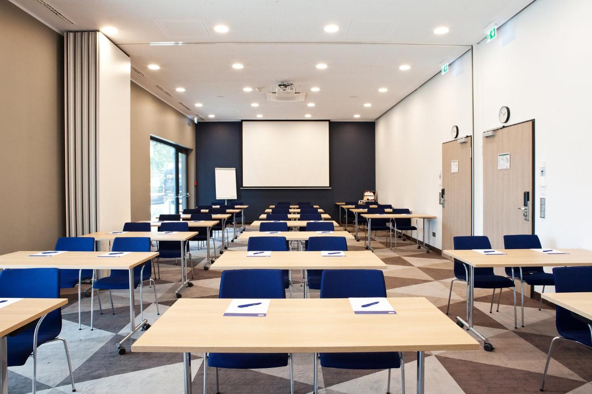 Holiday Inn Express - Darmstadt By Ihg Εξωτερικό φωτογραφία